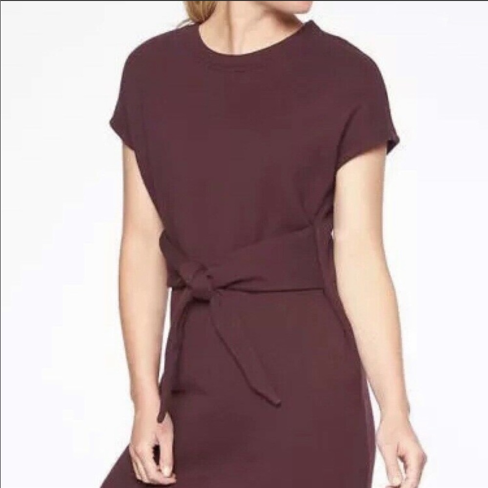 Athleta Embrace Aumberge dress